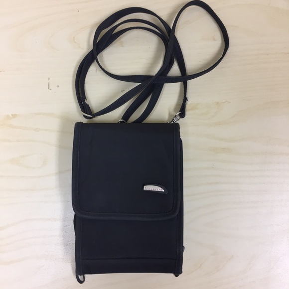 Travelon Handbags - Travelon purse / wallet crossbody black